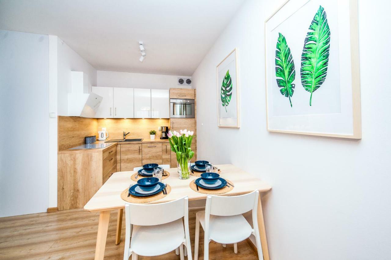 Apartamento Przystan Kolo Brzegu Kołobrzeg Exterior foto
